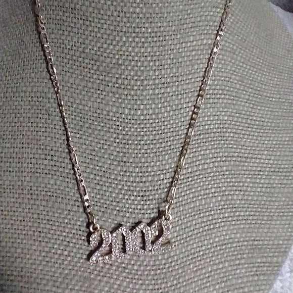 2002 goldtone Crystal curb chain graduation school necklace - Picture 1 of 7